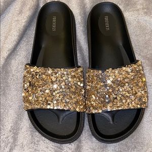 Gold sparkling slides